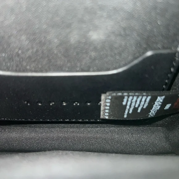 Topshop Black and Red Suede Chain Panther Clutch - Picture 6 of 8